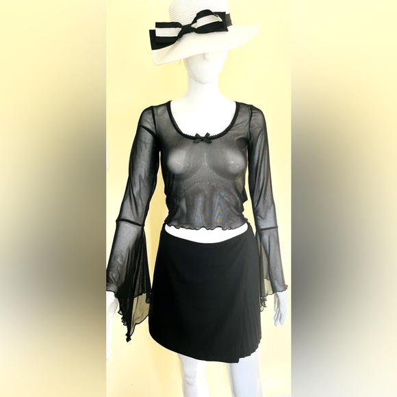 Current Mood Black sheer long sleeve top extra long bell sleeves Gothic Emo US M - Picture 3 of 15